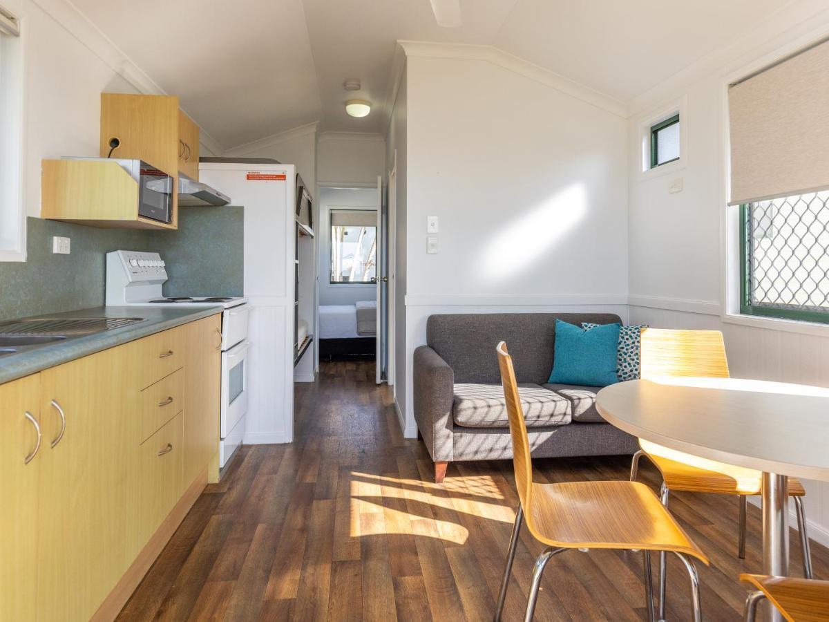 Nrma Bowen Beachfront Holiday Park Exterior foto